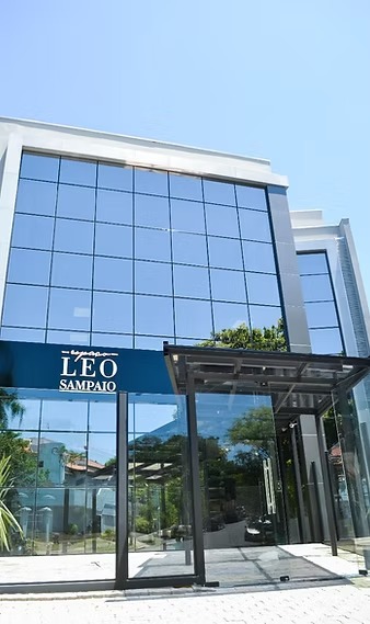 Fachada da unidade Matriz do Espaço Leo Sampaio